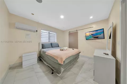 Bedroom - 458 E 20th St, Hialeah, FL 33013 photo 4 of 6