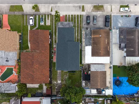 View/Area - 458 E 20th St, Hialeah, FL 33013 photo 12 of 12