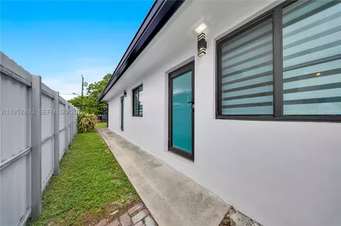 Exterior - 458 E 20th St, Hialeah, FL 33013 photo 2 of 7