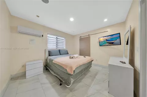 Bedroom - 458 E 20th St, Hialeah, FL 33013 photo 4 of 6