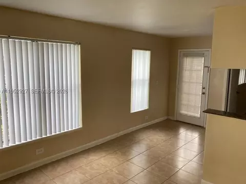 8705 NW 39th St #0, Sunrise, FL 33351