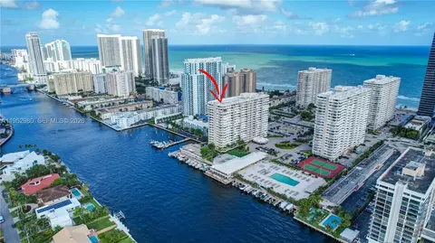 1965 S Ocean Dr #4S, Hallandale Beach, FL 33009