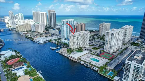 1965 S Ocean Dr #4S, Hallandale Beach, FL 33009