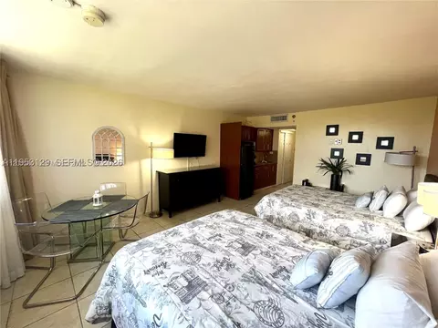 19201 Collins Ave #242, Sunny Isles Beach, FL 33160