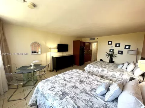 19201 Collins Ave #242, Sunny Isles Beach, FL 33160