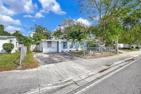 6629 Sheridan St, Hollywood, FL 33024