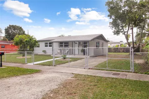 12110 SW 168th St, Miami, FL 33177