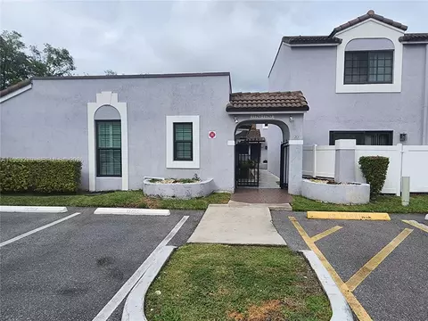 11763 NW 11th St, Pembroke Pines, FL 33026