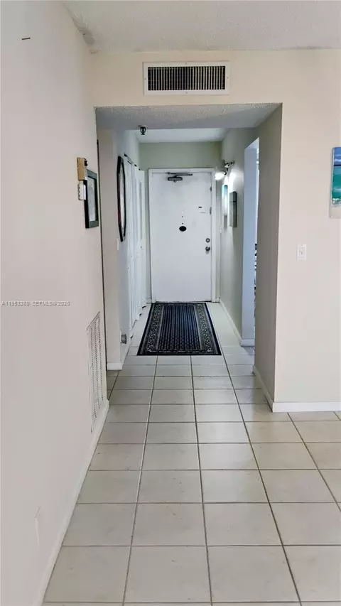 14623 Bonaire Blvd #704, Delray Beach, FL 33446
