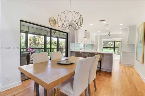 Dining - 16600 S Traders Xing S #253, Jupiter, FL 33477 photo 2 of 3