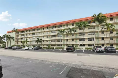 5300 NE 24th Ter #428C, Fort Lauderdale, FL 33308
