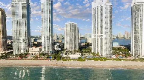 18001 Collins Ave #1111, Sunny Isles Beach, FL 33160