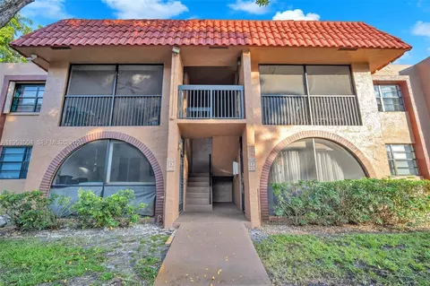 3432 NW 86th Way #105D, Sunrise, FL 33351