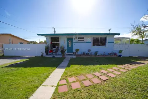 10910 SW 217th Ter, Miami, FL 33170