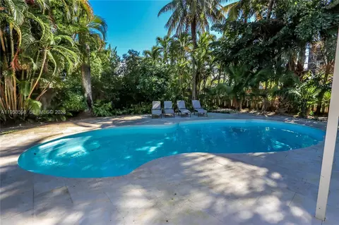 1242 Buchanan St, Hollywood, FL 33019