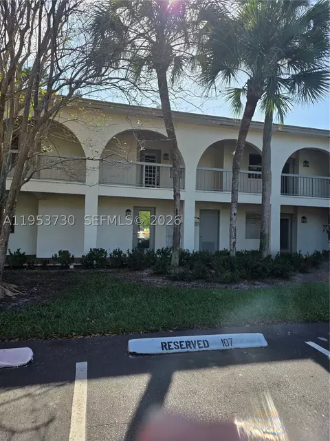 2612 Nassau Bnd #E2, Coconut Creek, FL 33066