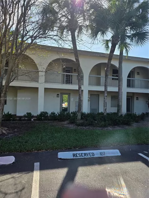 2612 Nassau Bnd #E2, Coconut Creek, FL 33066