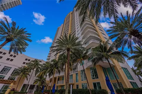 1745 E Hallandale Beach Blvd #PH03W, Hallandale Beach, FL 33009