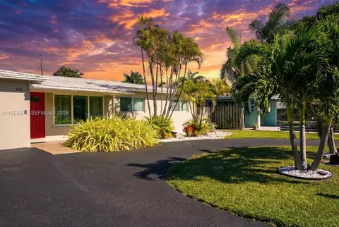 601 NE 2nd St, Dania Beach, FL 33004