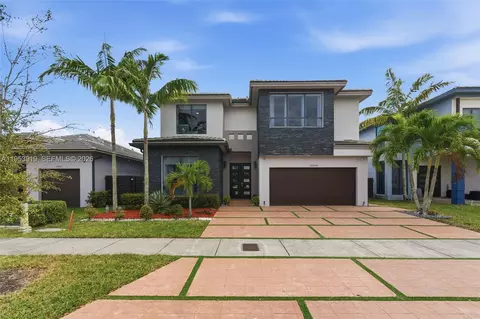 16044 SW 136th Way, Miami, FL 33196