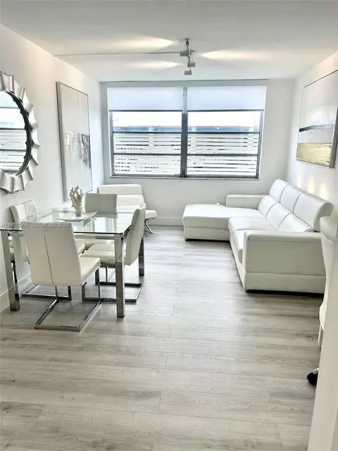 1075 93rd St #106, Bay Harbor Islands, FL 33154