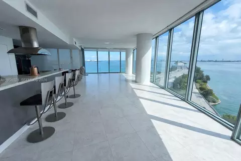 601 NE 36th St #1112, Miami, FL 33137