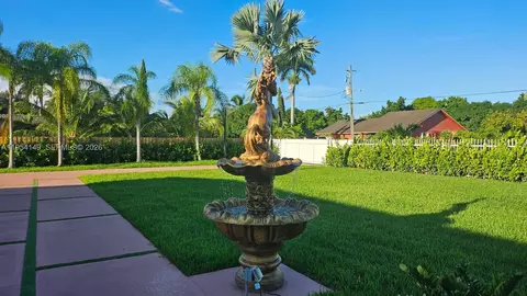 Exterior - 16400 SW 173rd Ave, Miami, FL 33187 photo 4 of 7