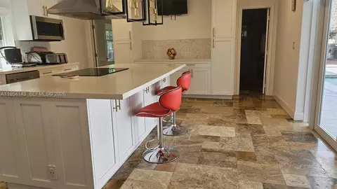 Kitchen - 16400 SW 173rd Ave, Miami, FL 33187 photo 1 of 1