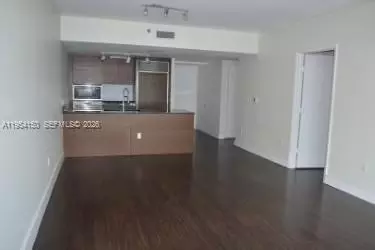 475 Brickell Ave #1814, Miami, FL 33131