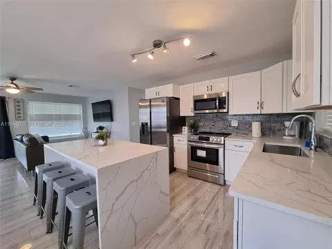 4740 SW 43rd Ave, Fort Lauderdale, FL 33314