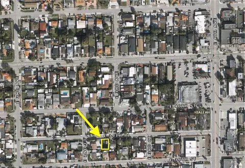 39 E St, Hialeah, FL 33013 photo 3