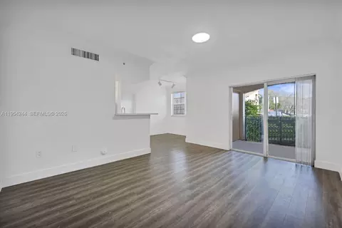 11650 SW 2nd St #16103, Pembroke Pines, FL 33025