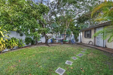 17307 SW 115th Ave, Miami, FL 33157