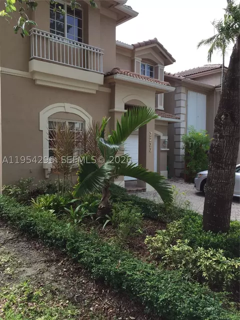 7233 NW 113th Ct, Doral, FL 33178