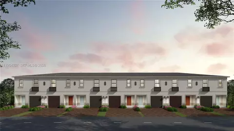 608 NW 6th St, Florida City, FL 33034