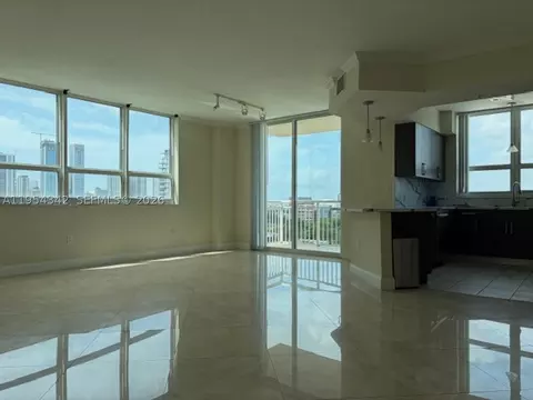 2000 N Bayshore Dr #1402, Miami, FL 33137