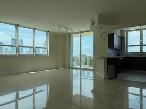2000 N Bayshore Dr #1402, Miami, FL 33137