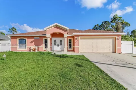 539 Summit Ave S, Lehigh Acres, FL 33974