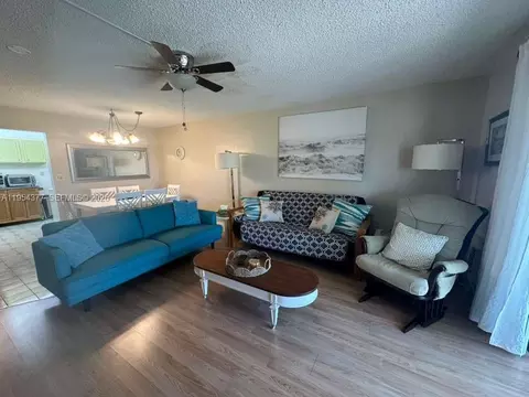 17001 NE 13th Ave #314, Miami, FL 33162