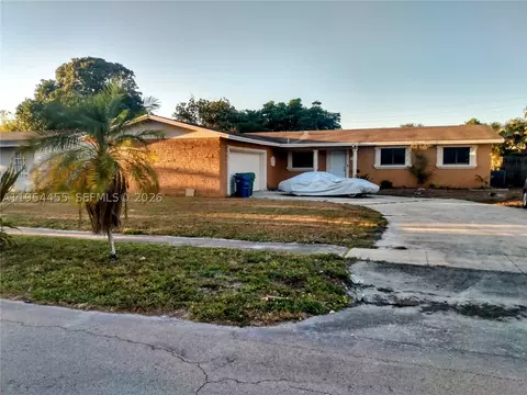4411 NW 15th St, Lauderhill, FL 33313
