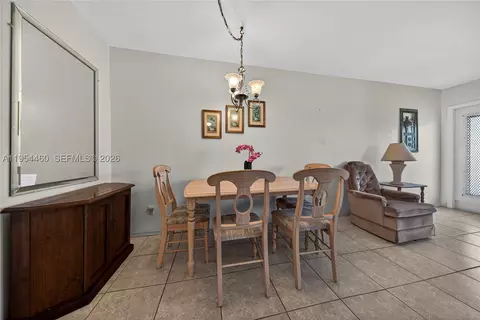 Dining - 331 E Mcnab Rd #226, Pompano Beach, FL 33060 photo 3 of 3