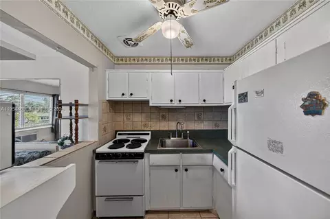 331 E Mcnab Rd #226, Pompano Beach, FL 33060 photo 13
