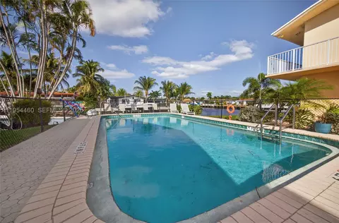Exterior - 331 E Mcnab Rd #226, Pompano Beach, FL 33060 photo 4 of 7