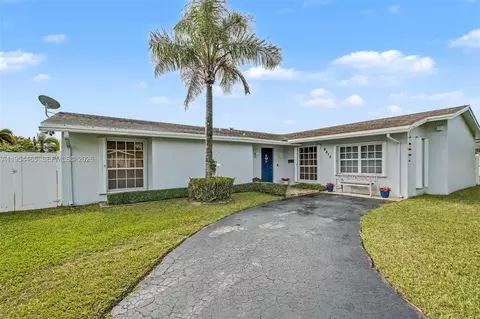 9412 SW 184th Ter, Cutler Bay, FL 33157