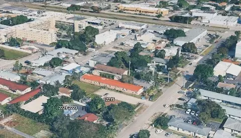 2210 Pierce St, Hollywood, FL 33020