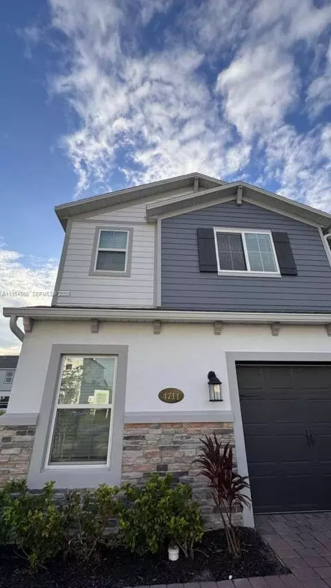 4711 Campsite Loop, Orlando, FL 32824