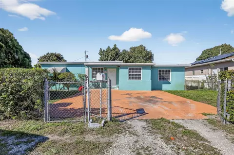 10340 NW 32nd Pl, Miami, FL 33147