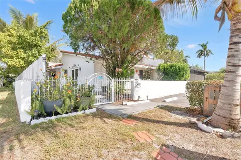 3605 NW 83rd Ave, Sunrise, FL 33351