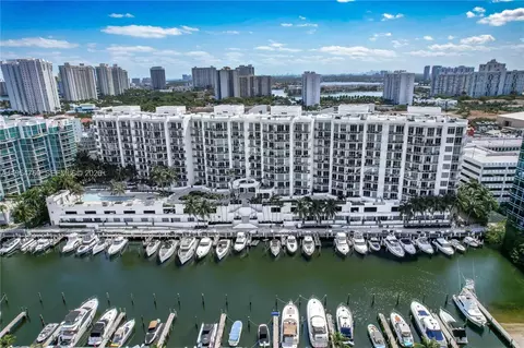 3029 NE 188th St #319, Aventura, FL 33180