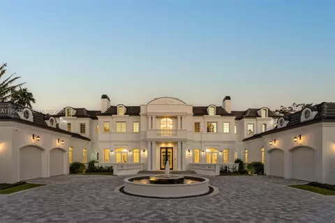 Exterior - 13291 Old Cutler Rd, Pinecrest, FL 33156 photo 8 of 11